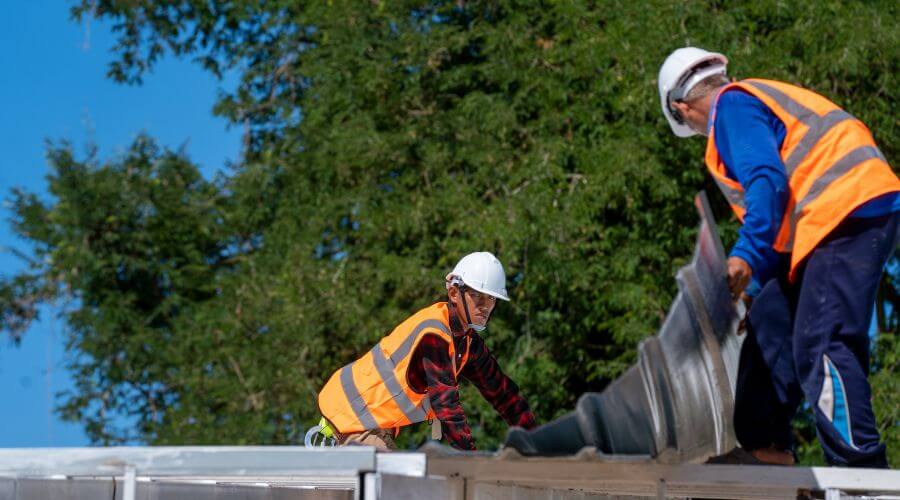 Professional gutter cleaning in Rocky Point, NC